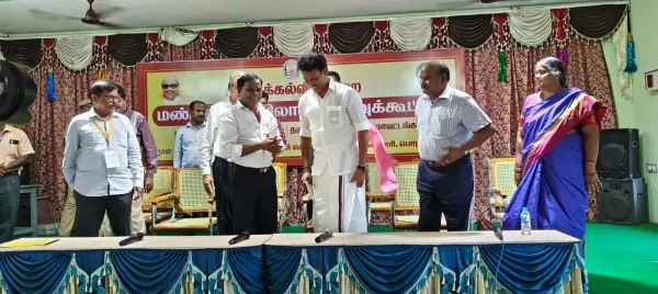 VIP's Visit